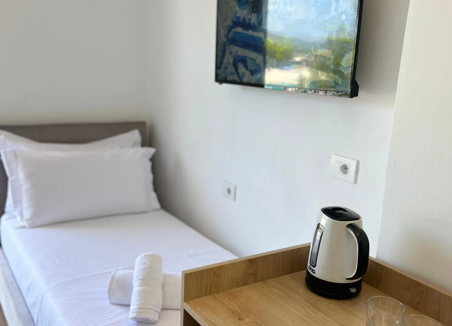 Bed & Breakfast Emar Beachfront Hotel Ksamil