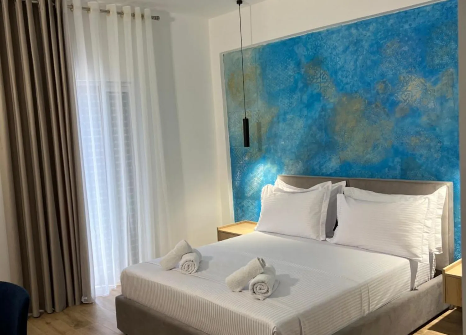 Alojamento de Acomodação e Pequeno-almoço Emar Beachfront Hotel Ksamil