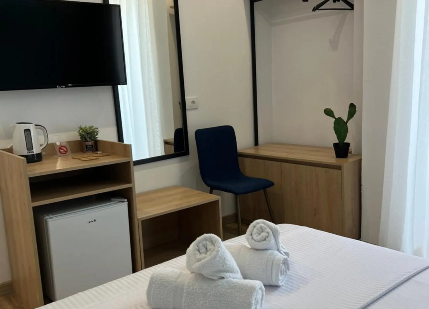 Bed & Breakfast Emar Beachfront Hotel Ksamil