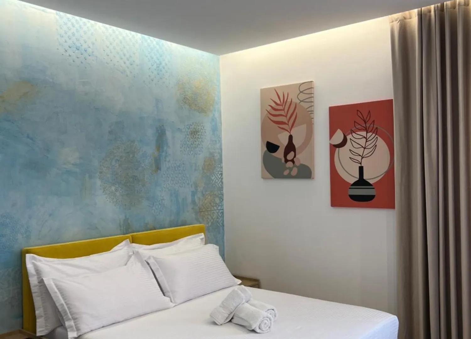 Emar Beachfront Hotel Ksamil 0*,