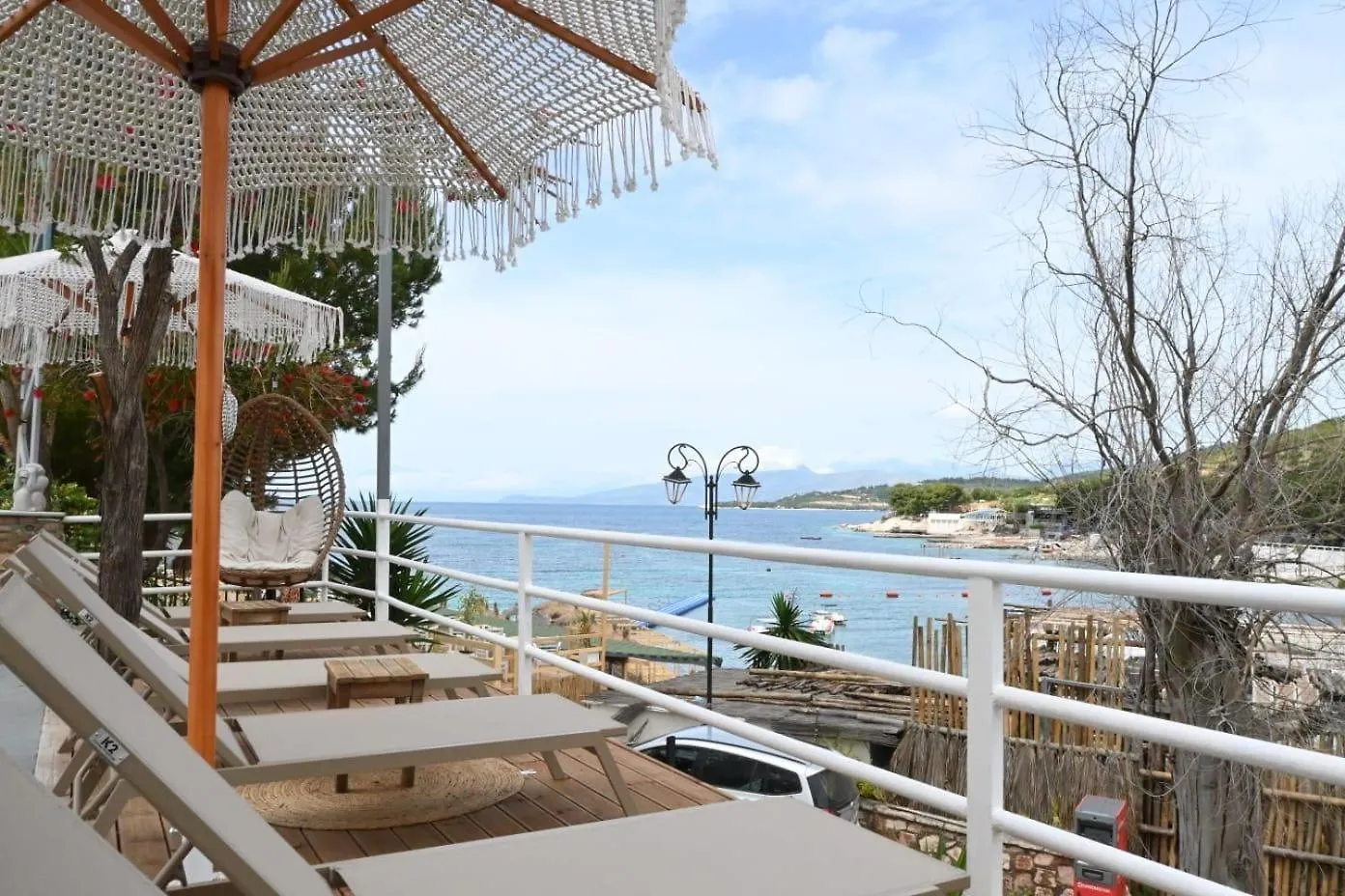 Emar Beachfront Hotel Ksamil