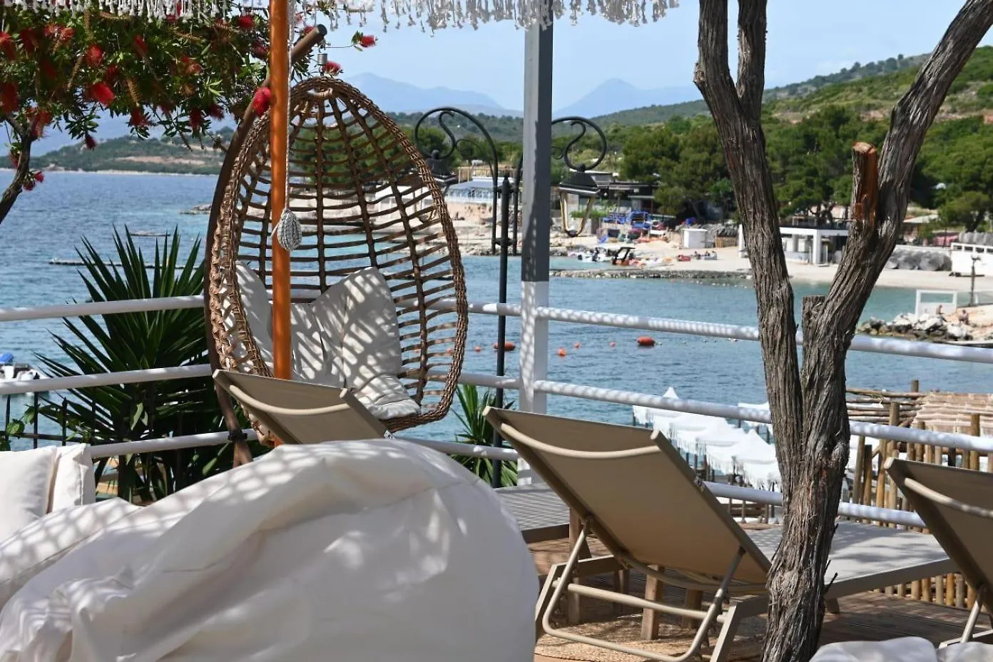 Emar Beachfront Hotel Ksamil Albânia